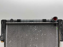 Load image into Gallery viewer, RADIATOR Range Rover 1999 99 2000 00 2001 01 2002 02 - NW429200
