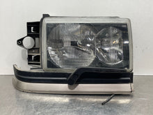 Load image into Gallery viewer, HEADLIGHT LAMP ASSEMBLY Range Rover 2000 00 2001 01 2002 02 Right - NW429127
