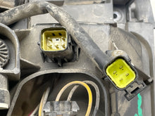 Load image into Gallery viewer, HEADLIGHT LAMP ASSEMBLY Range Rover 2000 00 2001 01 2002 02 Right - NW429127
