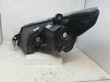 Load image into Gallery viewer, HEADLIGHT LAMP ASSEMBLY Volkswagen Routan 09 10 11 12 13 14 Right - NW103746
