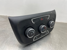 Load image into Gallery viewer, Temperature Controls Jeep Compass 2018 - NW429116
