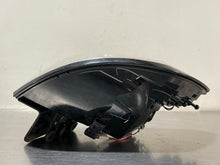Load image into Gallery viewer, OUTER TAIL LIGHT LAMP Jeep Compass 17 18 19 20 Right - NW429306
