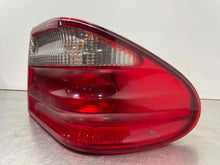 Load image into Gallery viewer, OUTER TAIL LIGHT LAMP E320 E430 E55 2000 00 2001 01 2002 02 Right - NW429312

