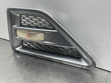 Load image into Gallery viewer, SIDE MARKER LAMP LIGHT LR2 LR3 Range Rover Sport 09-16 Fender Mounted - NW83391
