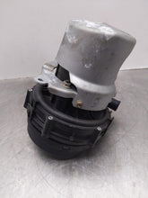 Load image into Gallery viewer, AIR INJECTION PUMP SMOG BMW 325i 328i 330i 323i  1999 99 00 01 02 03 04 05 - NW429396
