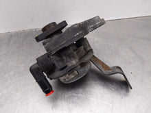 Load image into Gallery viewer, POWER STEERING PUMP BMW 320i 330i 325i 2000 00 2001 01 - NW429605
