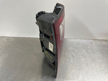 Load image into Gallery viewer, TAIL LIGHT LAMP ASSEMBLY Grand Cherokee 2005 05 2006 06 Left - NW179764
