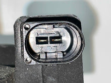 Load image into Gallery viewer, ALTERNATOR E350 C230 C250 C280 C300 C350 C55 C63 CLK350 CLK500 150 AMP - NW429694
