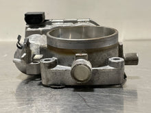 Load image into Gallery viewer, THROTTLE BODY Mercedes R350 R500 E350 C250 ML350 S400 2006 06 07 08 09 10 11 - NW430056

