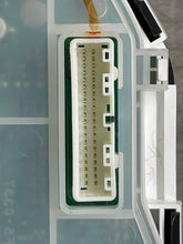 Load image into Gallery viewer, SPEEDOMETER CLUSTER Subaru Legacy 2010 10 - NW161897
