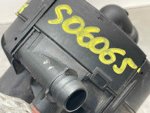 Load image into Gallery viewer, AIR INJECTION PUMP SMOG Mercedes CLK550 E350 SL550 S450 S550 06 07 08 09 10 11 - NW429698
