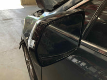 Load image into Gallery viewer, Side View Door Mirror Cadillac XT5 2021 - NW429440
