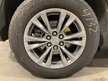 Load image into Gallery viewer, Wheel Rim Cadillac XT5 2021 - NW429649
