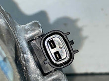 Load image into Gallery viewer, AC A/C AIR CONDITIONING COMPRESSOR Cherokee 200 2014-2020 - NW430211
