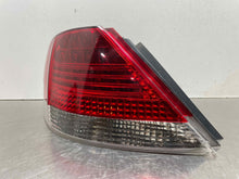 Load image into Gallery viewer, OUTER TAIL LIGHT LAMP 750i 750il 750LI 760li Alpina B7 06-08 Left - NW430496
