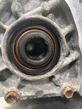 Load image into Gallery viewer, Transfer Case  INFINITI FX SERIES 2009 - NW430834
