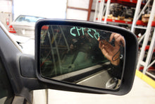 Load image into Gallery viewer, SIDE VIEW DOOR MIRROR Ford Expedition 2003 03 2004 04 Right - NW50969

