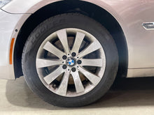 Load image into Gallery viewer, WHEEL RIM 535i Gt 550i Gt 740i 740il 750 HYBRID 750i 750il 09-15 18x8 - NW431347
