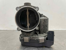 Load image into Gallery viewer, THROTTLE BODY 550i 550i Gt 650i 750 HYBRID 750i 750il Active 7 08-15 - NW431289
