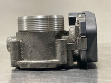 Load image into Gallery viewer, THROTTLE BODY 550i 550i Gt 650i 750 HYBRID 750i 750il Active 7 08-15 - NW431289
