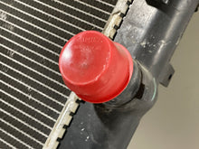 Load image into Gallery viewer, RADIATOR Cadillac STS 2008 08 2009 09 2010 10 2011 11 - NW131585
