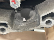 Load image into Gallery viewer, Transmission Cadillac STS 2008 - NW182754

