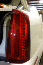 Load image into Gallery viewer, Tail Lamp Light Cadillac STS 2008 - NW179406
