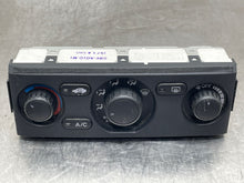 Load image into Gallery viewer, FRONT TEMPERATURE CONTROLS Honda Pilot 03 04 05 06 07 08 - NW431662

