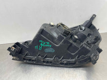 Load image into Gallery viewer, HEADLIGHT LAMP ASSEMBLY Honda Pilot 2003 03 2004 04 2005 05 Right - NW431671
