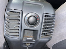 Load image into Gallery viewer, REAR TEMPERATURE CONTROLS Honda Pilot 03 04 05 06 07 08 - NW431663
