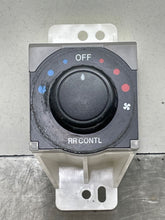 Load image into Gallery viewer, REAR TEMPERATURE CONTROLS Honda Pilot 03 04 05 06 07 08 - NW431663

