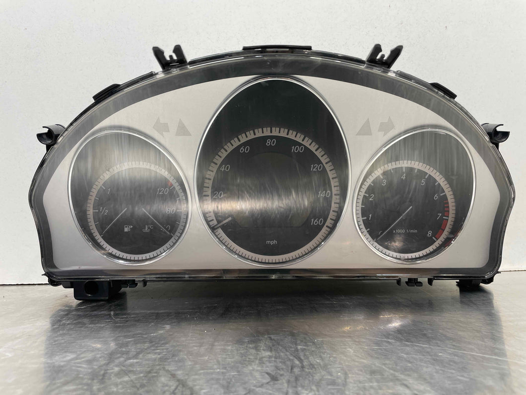 SPEEDOMETER CLUSTER C250 C300 C350 C63 GLK350 2011 11 - NW431843