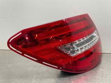 Load image into Gallery viewer, TAIL LIGHT LAMP ASSEMBLY C250 C300 C350 C63 12 13 14 Left - NW431877
