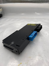 Load image into Gallery viewer, BODY CONTROL COMPUTER 323i 328i 335i 2007 07 - NW29213
