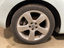 Load image into Gallery viewer, WHEEL RIM Beetle 06 07 08 09 17x7 ALLOY 17x7, 5 lug, 100mm - NW432897
