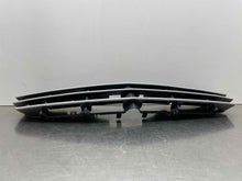 Load image into Gallery viewer, Grille Chrysler Crossfire 2004 - NW97887
