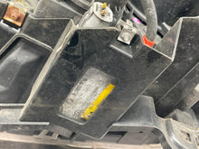 Load image into Gallery viewer, HEADLIGHT LAMP ASSEMBLY BMW X5 00 01 02 03 Right - NW432428
