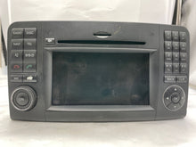 Load image into Gallery viewer, RADIO Gl320 Gl450 Gl550 ML320 ML350 ML550 ML63 08 09 - NW275373

