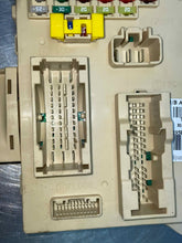 Load image into Gallery viewer, BODY CONTROL MODULE BCM COMPUTER Kia Optima 11 12 13 - NW433025
