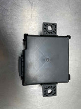 Load image into Gallery viewer, SUSPENSION CONTROL MODULE COMPUTER Kia Optima 11 12 13 - NW433026
