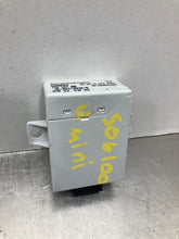 Load image into Gallery viewer, Computer  COUNTRYMAN 2012 - NW433022
