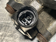 Load image into Gallery viewer, Throttle Body  MONTE CARLO 1997 - NW433410
