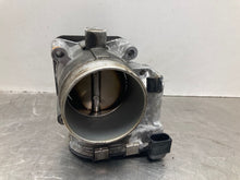 Load image into Gallery viewer, THROTTLE BODY S60 V70 S80 XC90 2001 01 02 03 04 05 06 - NW433413
