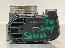 Load image into Gallery viewer, THROTTLE BODY S60 V70 S80 XC90 2001 01 02 03 04 05 06 - NW433413
