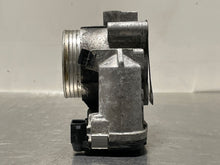 Load image into Gallery viewer, THROTTLE BODY S60 V70 S80 XC90 2001 01 02 03 04 05 06 - NW433413
