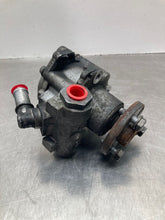 Load image into Gallery viewer, POWER STEERING PUMP 530i 525i 2006 06 - NW433891
