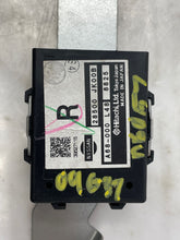 Load image into Gallery viewer, SUSPENSION CONTROL MODULE COMPUTER G25 G37 Q60 2008-2014 - NW31335
