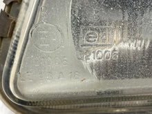Load image into Gallery viewer, FOG LAMP LIGHT E300d E320 E320T Wagon E420 96-99 Bumper Mounted Left - NW434044
