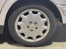 Load image into Gallery viewer, WHEEL Mercedes E300D E320 E430 1996 96 1997 97 98 99 - NW434108
