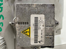 Load image into Gallery viewer, [INVENTORYCAR_YEAR_MAKE_MODEL] HEADLIGHT LAMP ASSEMBLY Right - NW434371
